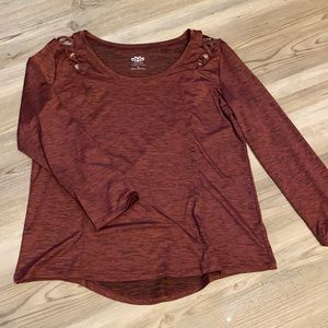 Maurices In Motion Shirt. Size Medium. Maroon/Black. Never worn.